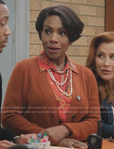 Barbara’s brown cardigan on Abbott Elementary
