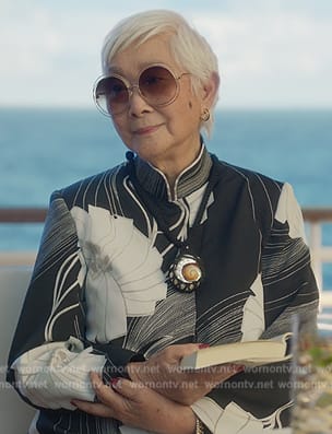 Celia’s round sunglasses on Death and Other Details