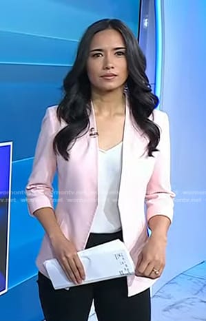 Emilie’s pink 3/4 sleeve jacket on Today