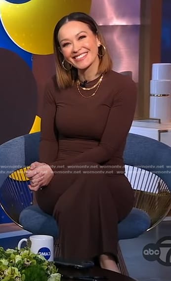 Eva’s brown long sleeve dress on Good Morning America