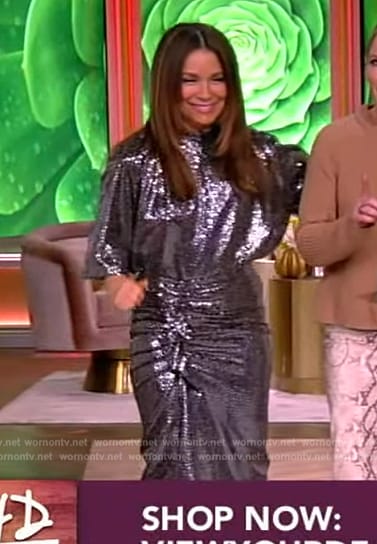 Gretta Monahan’s silver sequin top and skirt on The View