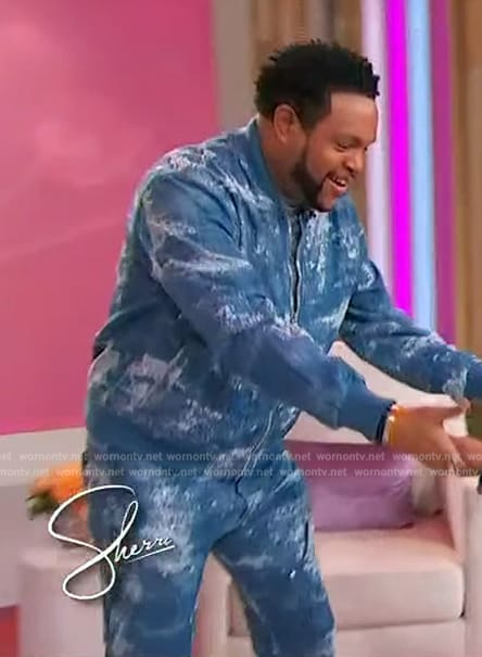 Jawn’s textured bomber jacket and jeans on Sherri