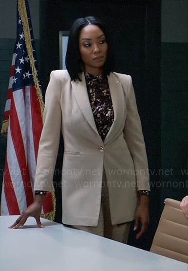 Jordan’s beige long blazer and printed blouse on General Hospital