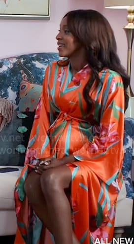 Karen’s coral floral robe on Tyler Perrys Sistas