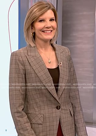 Kate’s brown plaid blazer on NBC News Daily