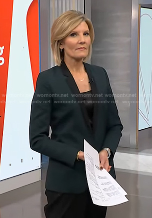 Kate’s green contrast lapel blazer on NBC News Daily