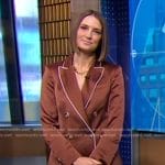 Kayna Whitworth’s brown satin blazer and pants on Good Morning America