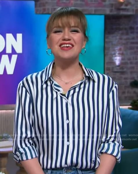 Kelly’s blue stripe shirt on The Kelly Clarkson Show