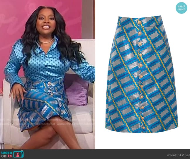 Frankie Blue Trench Print Silk Jacquard Midi Skirt Lisou worn by Sherri Shepherd on Sherri