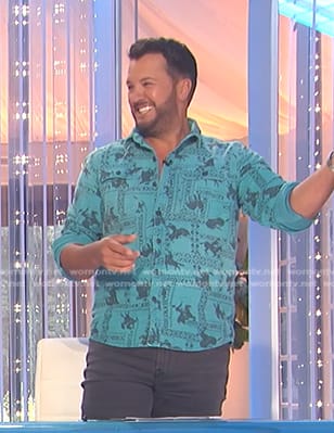 Luke Bryan’s blue horse print shirt on American Idol