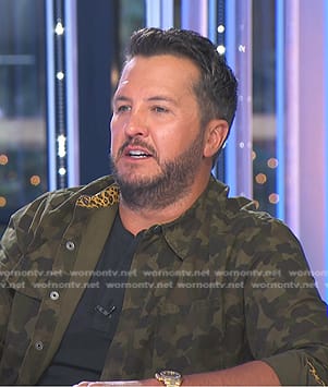 Luke Bryan’s green Camouflage shirt on American Idol