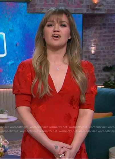 Kelly’s red floral v-neck dress on The Kelly Clarkson Show