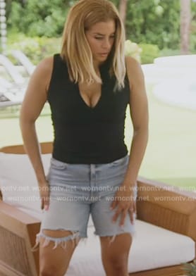 Robyn’s distressed denim shorts on The Real Housewives of Potomac