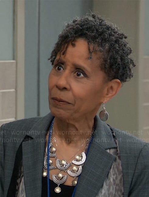 Stella’s silver and gold necklace and round earrings on General Hospital