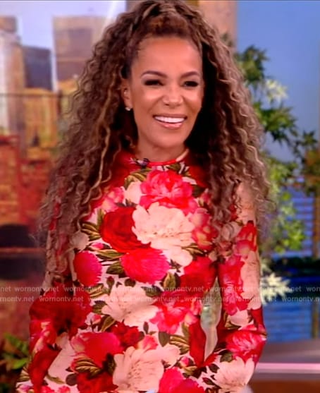 Sunny’s floral print maxi dress on The View