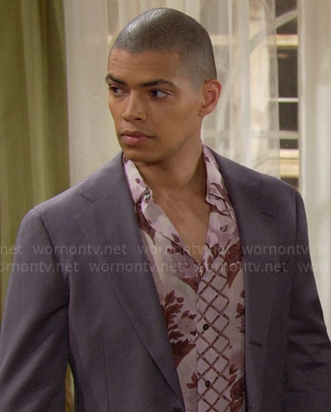 Zende’s pink floral shirt on The Bold and the Beautiful