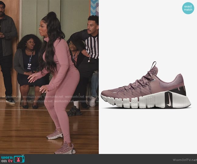 Nike Free Metcon 5 worn by Ava Coleman (Janelle James) on Abbott Elementary