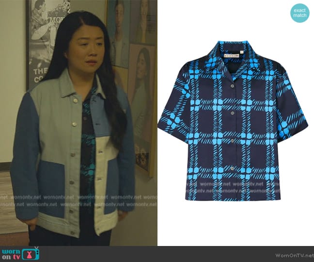 Uniqlo X Marni Oversized Open Collor Shirt worn by Alice Kwan (Sherry Cola) on Good Trouble