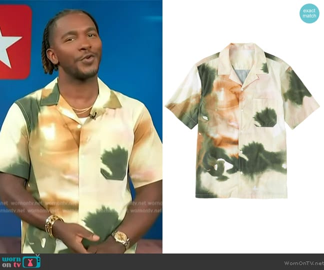 Closed Abstract-pattern short-sleeve cotton shirt worn by Scott Evans on Access Hollywood