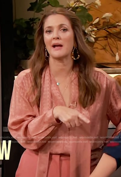 Drew’s pink tie neck blouse on The Drew Barrymore Show
