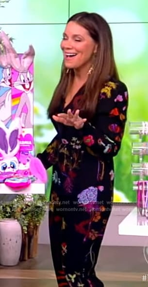 Gretta Monahan’s floral  on The View