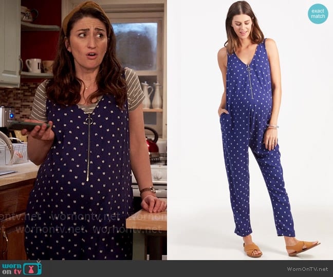Ingrid + Isabel Sleeveless Zip Front Jumpsuit in Indigo Arrow Print worn by Dawn Solano (Sara Bareilles) on Girls5eva