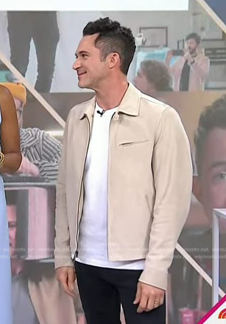 Justin Williams’ beige zip front jacket on Today