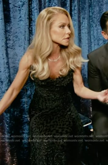 Kelly’s velvet spotted gown on Live with Kelly and Mark