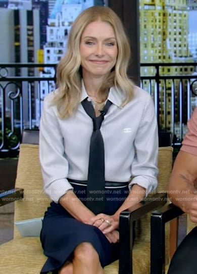 Kelly’s striped button down shirt on Live with Kelly and Mark