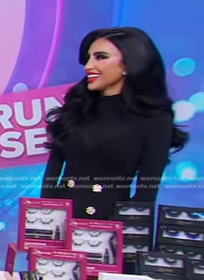 Lilly Ghalichi’s black floral button mini skirt on Good Morning America