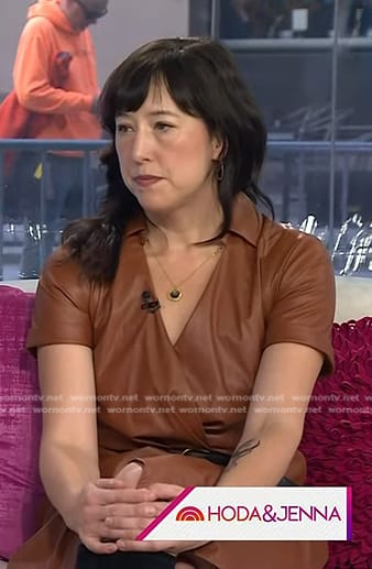 Lyz Lenz’s brown wrap leather dress on Today