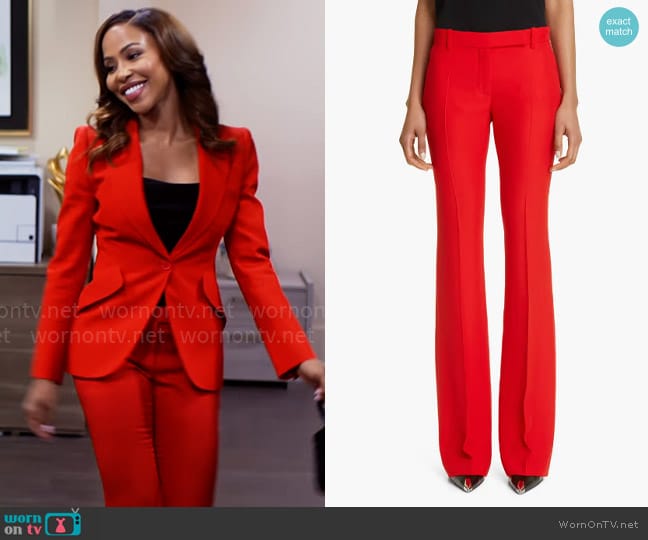 Alexander McQueen Leaf Crepe Slim Bootcut Pants worn by Andrea Barnes (Kj Smith) on Tyler Perrys Sistas