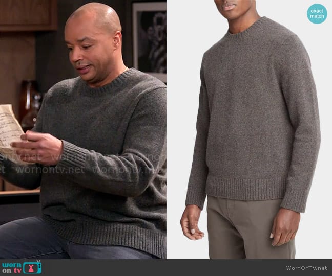 Vince Mélange Long-Sleeve Crew Neck Sweater worn by Trey Taylor (Donald Faison) on Extended Family