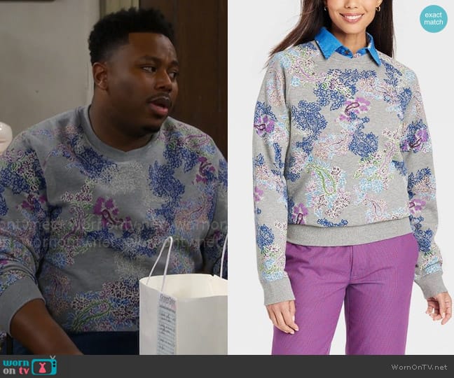 Houston White Paisley Pullover Sweatshirt worn by Marty (Marcel Spears) on The Neighborhood