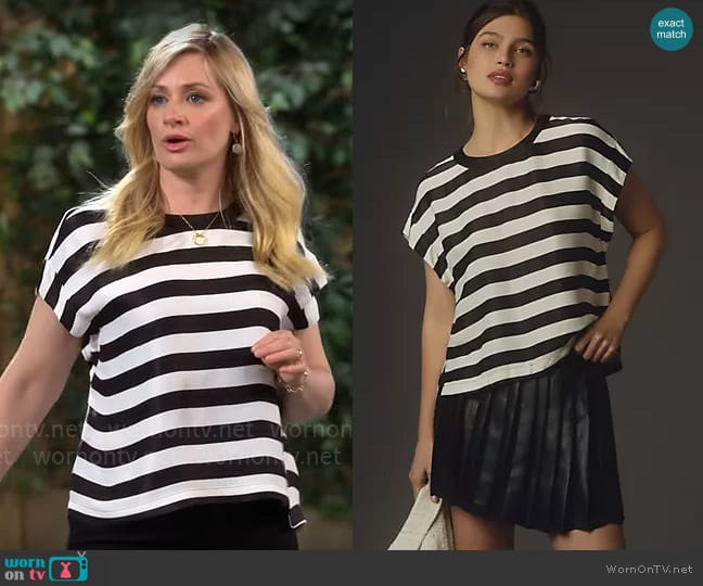 Maeve Batwing Button-Back Tee worn by Gemma (Beth Behrs) on The Neighborhood