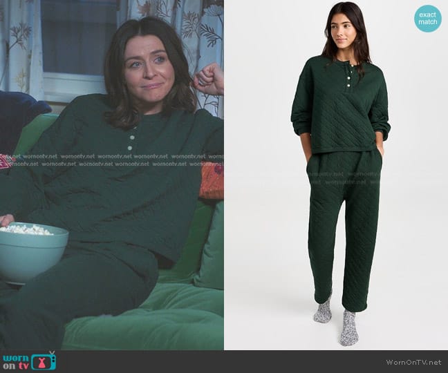 The Great. The Quilted Henley Sleep Sweatshirt in Pine worn by Amelia Shepherd (Caterina Scorsone) on Greys Anatomy
