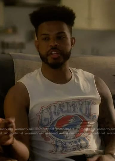 Aaron’s white Grateful Dead tank on Grown-ish