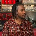Scott’s red printed shirt on Access Hollywood