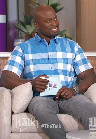Akbar’s blue and white checked shirt on The Talk
