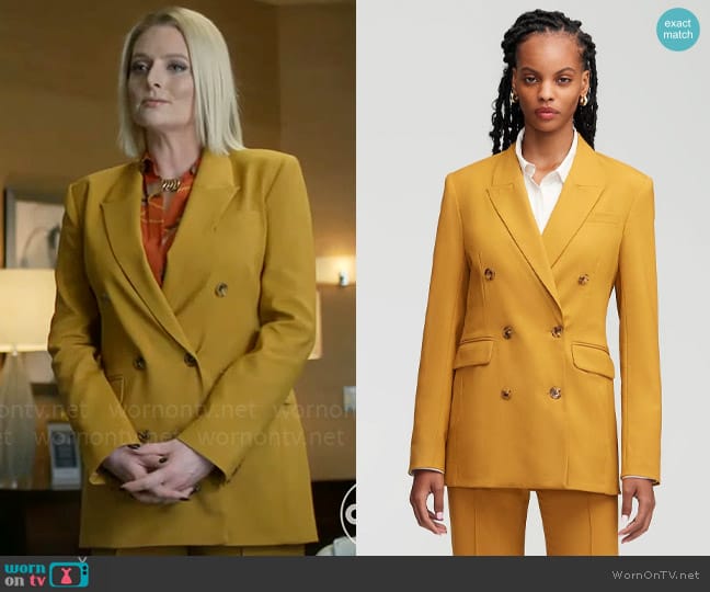 Argent Double-Breasted Blazer in Mustard worn by Lexi (Lauren Ash) on Not Dead Yet