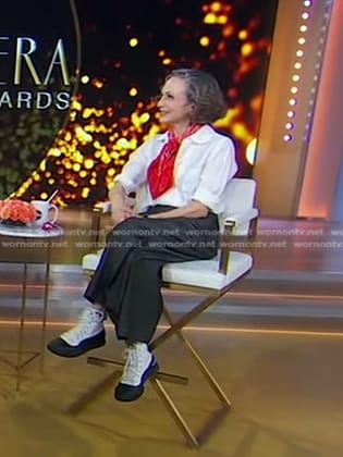 Bebe Neuwirth’s white sneakers on Good Morning America
