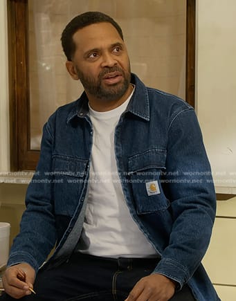 Bennie’s denim jacket on The Upshaws