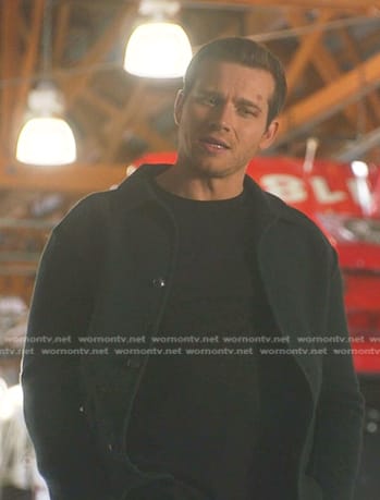 Buck’s green wool jacket on 9-1-1