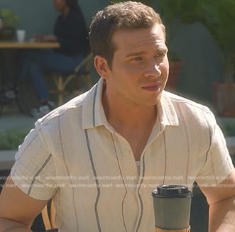 Buck’s white striped short sleeve shirt on 9-1-1