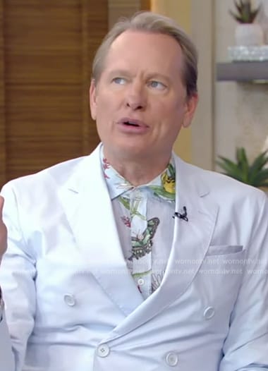 Carson Kressley’s blue floral print shirt on Live with Kelly and Mark