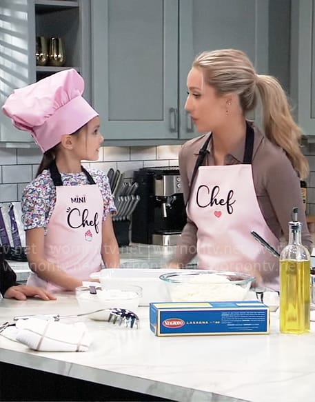 Josslyn and Donna’s pink Chef aprons on General Hospital