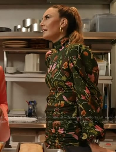Elizabeth Chamber’s floral print puff sleeve ruched mini dress on Access Hollywood