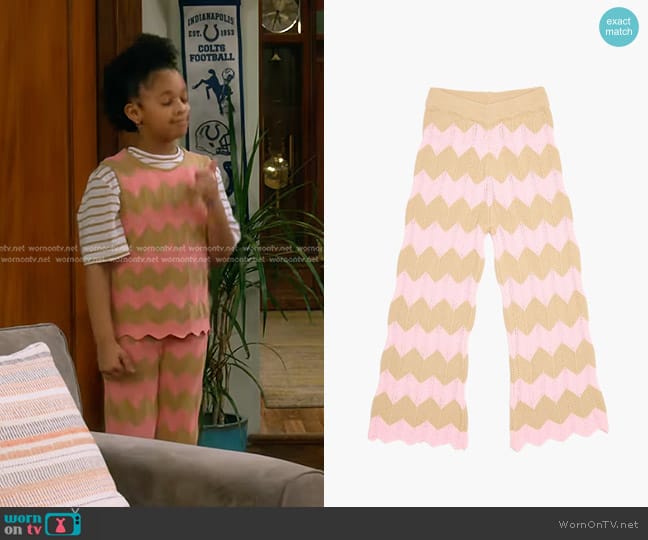 Forever 21 Girls Chevron Sweater-Knit Pants worn by Maya Upshaw (Journey Christine) on The Upshaws