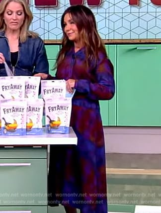 Gretta’s floral print belted dress on The View