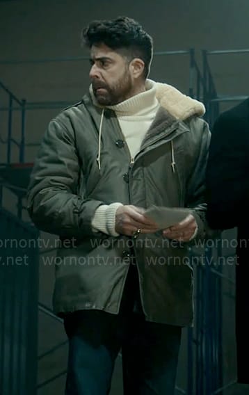 Harry’s green coat with fleece lining on The Equalizer